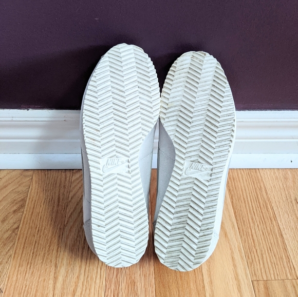 Nike Cortez Sneakers - Picture 4 of 4